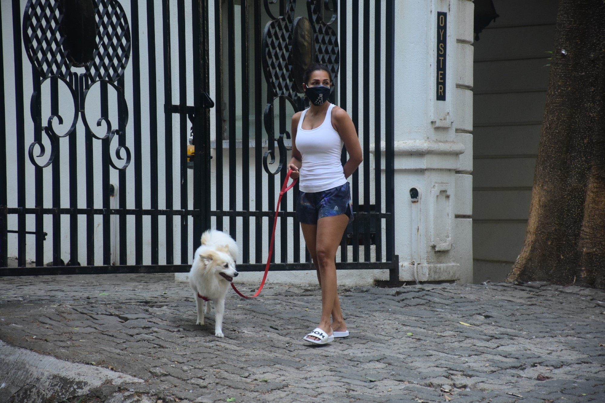 Mumbai: Malaika Arora Spotted at Bandra On Thursday, 6th may, 2021. (Photo: Sanjay Tiwari)