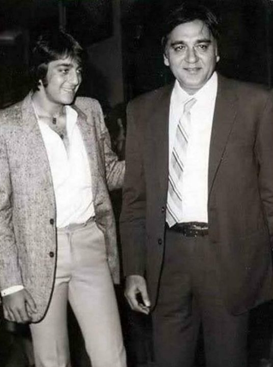 Sanjay Dutt remembers father Sunil Dutt on death anniversary.(photo:Instagram)