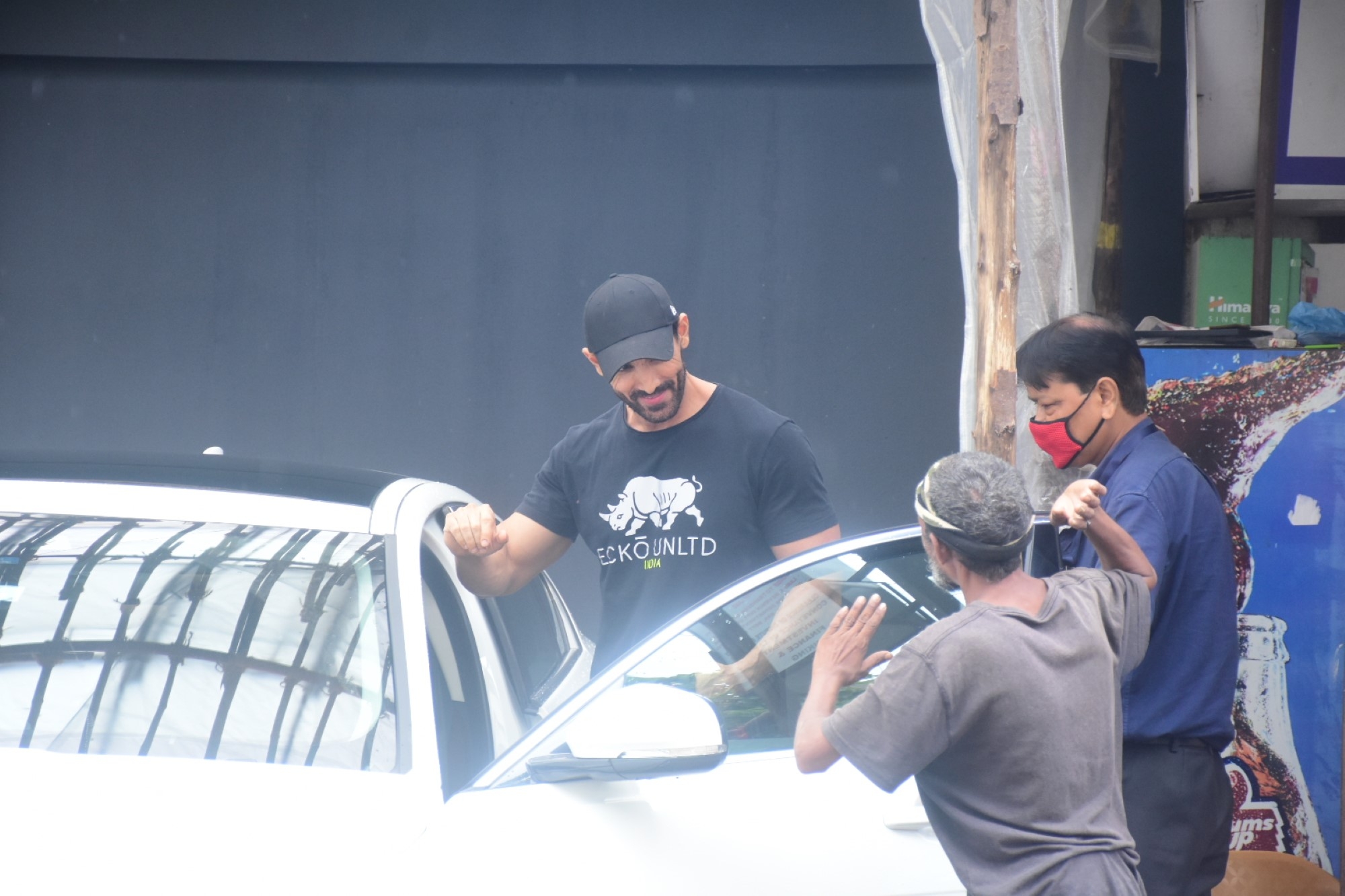 John Abraham Spotted At Bandra in Mumbai on Thursday 10 June 2021. (Photo: IANS)
