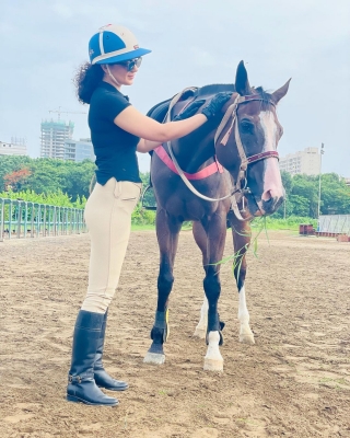 Kangana Ranaut spends her mornings with her horse 