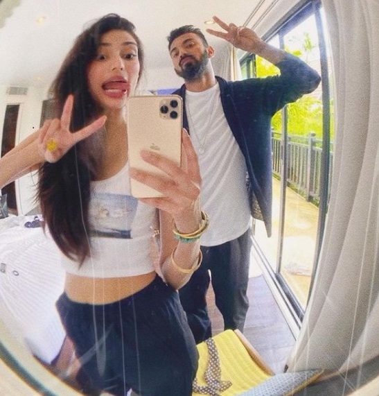 Athiya Shetty hints she is in England following India's fortunes.(photo:Instagram)