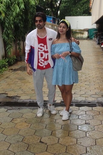 Mumbai: Gurmeet and Debina spotted at foodhall khar on Sunday June 27, 2021.(Photo: Sanjay Tiwari/IANS)
