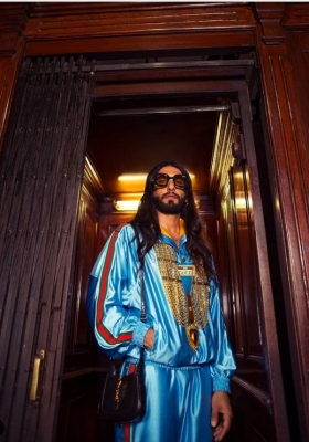 Ranveer Singh surprises with new fashion experiment in long tresses.(photo:instagram)