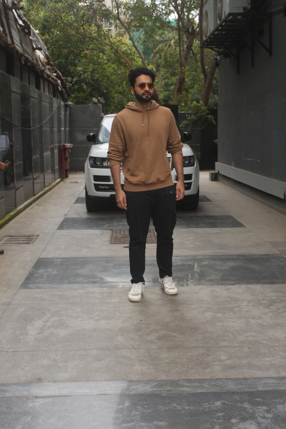 Mumbai: Akshay Kumar Vaani Kapoor & Jackky Bhagnani Snapped at Pooja Entertainment With The Promotion Of Bell Bottom Movie on wednesday July 28, 2021.(Photo: Sanjay Tiwari/IANS)