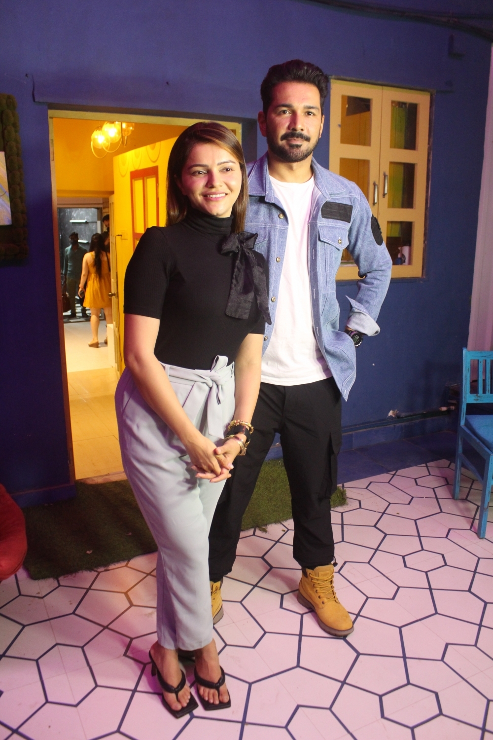 Mumbai: Rubina - Abhinav & Singer Vishal Snapped at Atrangz Studio Versova on Sunday August 08, 2021.(Photo: Sanjay Tiwari/IANS)