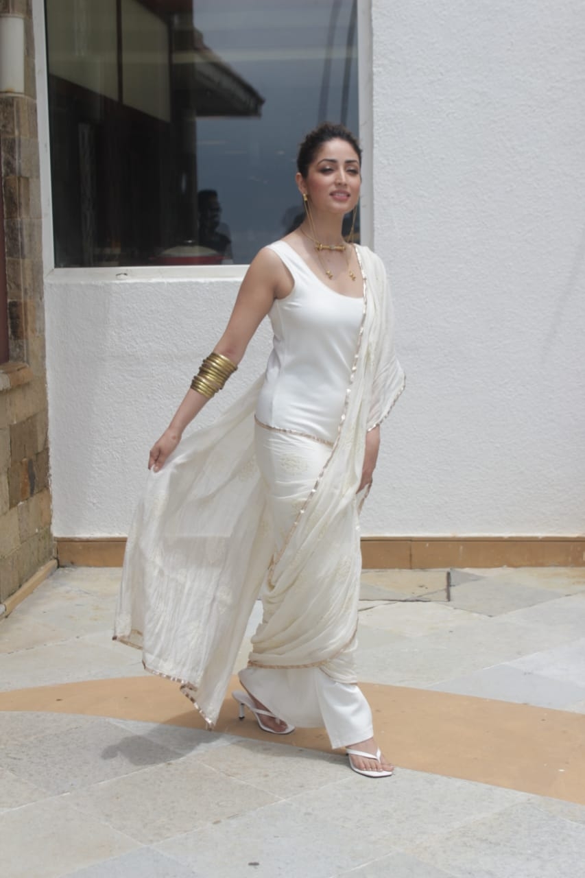 Mumbai: Yami Gautam Spotted Promoting Bhoot Police Movie at Sun n Sand Juhu on Wednesday, September 01, 2021.(Photo: Sanjay Tiwari/IANS)