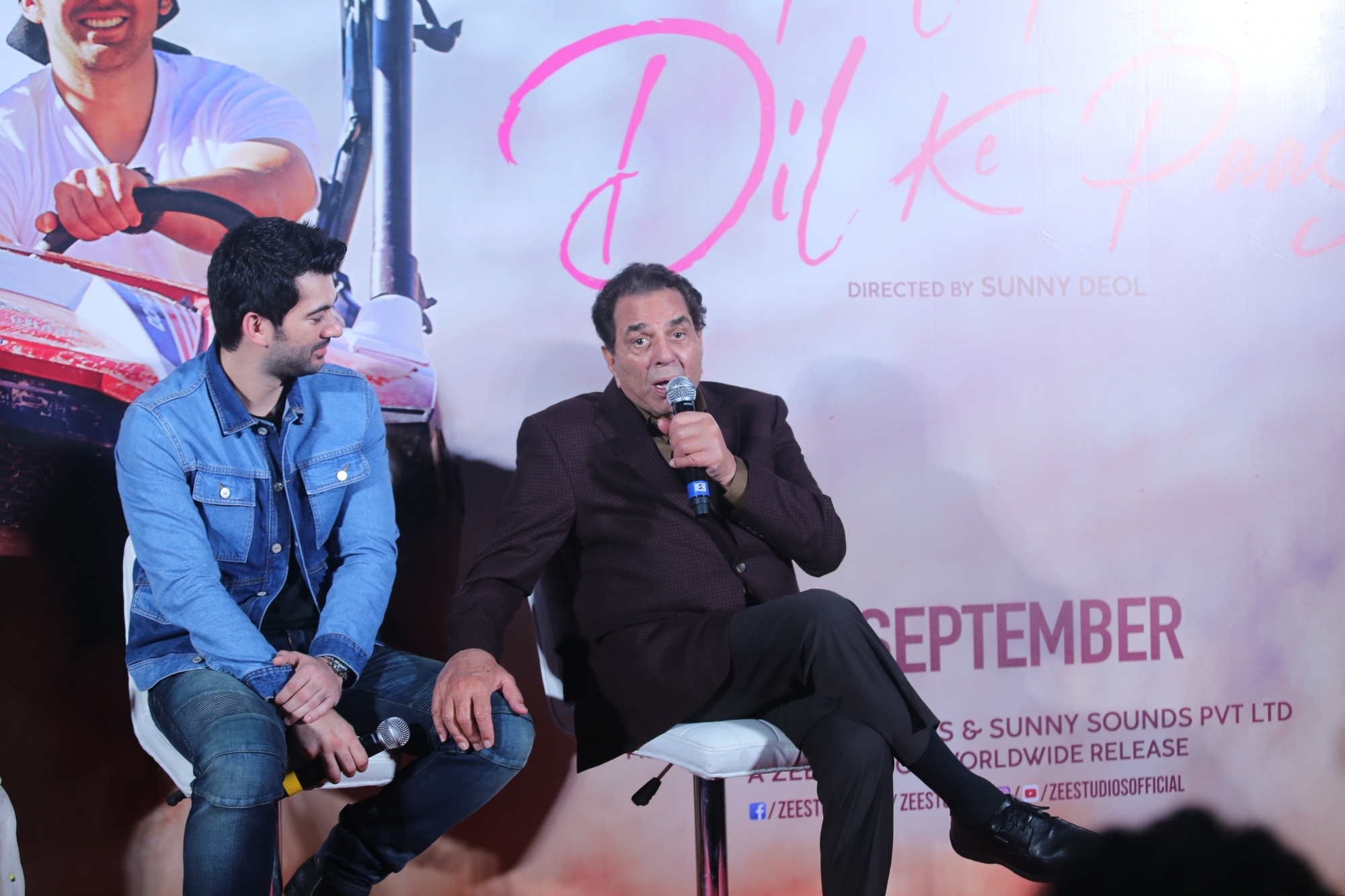 Mumbai: Debutant Karan Deol with his grandfather-actor Dharmendra at the trailer launch of his upcoming film "Pal Pal Dil Ke Paas" in Mumbai, on Sep 5, 2019. (Photo: IANS)