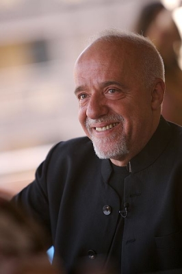 Paulo Coelho.
