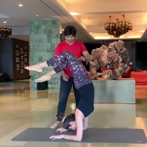 Actress Shilpa Shetty Kundra, who is known for her love for yoga, has just nailed the Vrischikasana ( the scorpion pose) in a way which can give yoga experts across the globe a run for money. Shilpa Shetty took to Instagram on Monday morning to share a video where she can be seen performing the Vrischikasana.