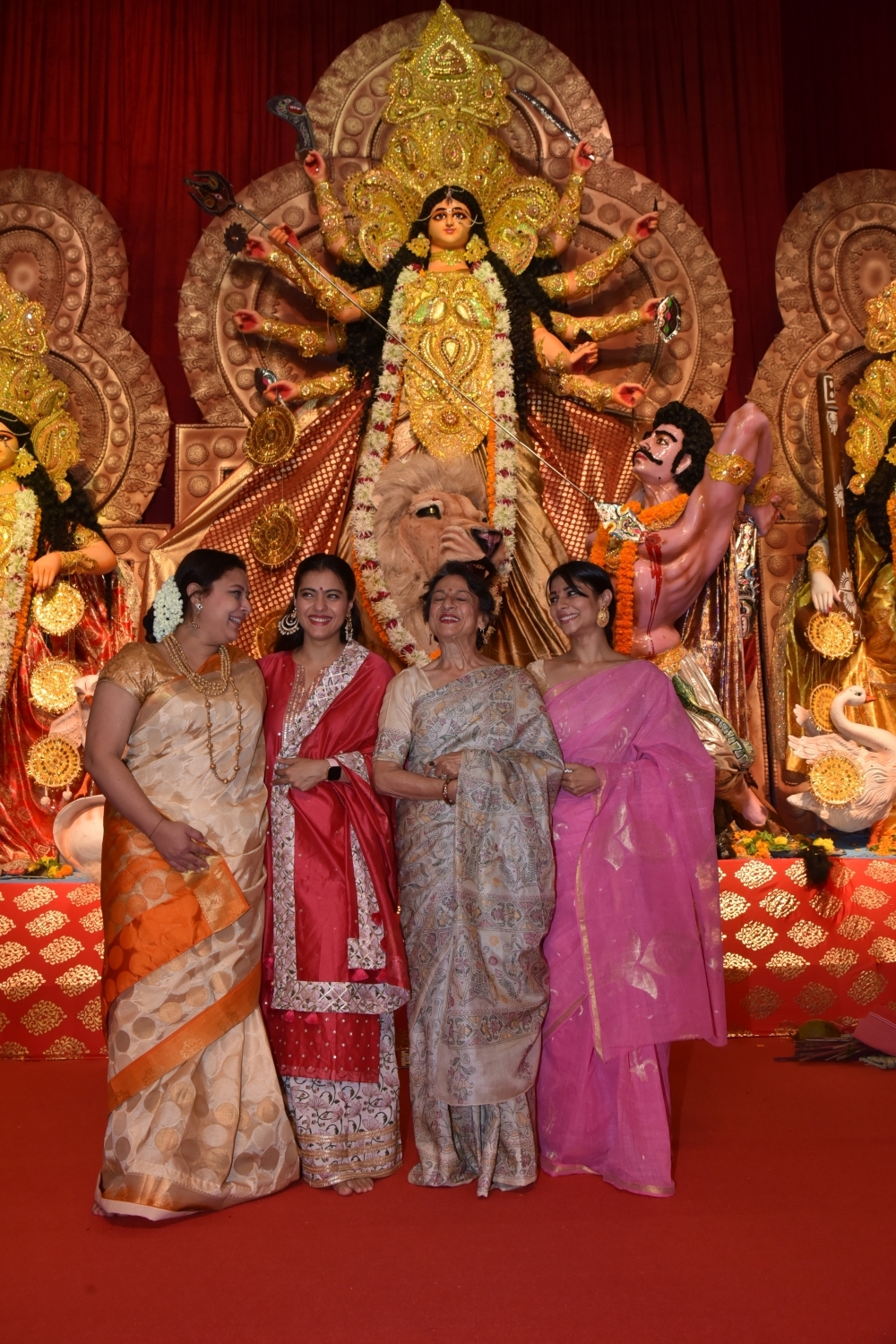 Mumbai: Actresses Kajol and Tanishaa Mukerji with thier mother Tanuja at a Durga Puja pandal in Juhu Mumbai on Oct 4, 2019. (Photo: IANS)