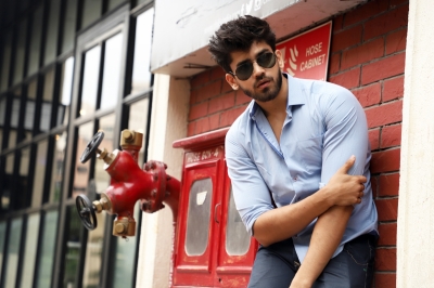 Actor Avinash Mishra.