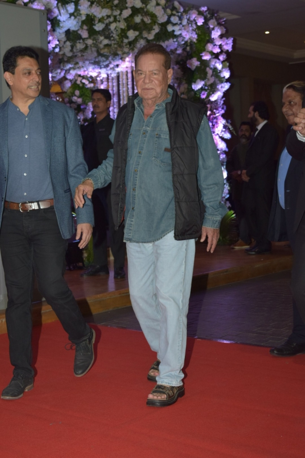 Mumbai: Actor Salman Khan's father and writer Salim Khan at the wedding reception of filmmaker Sooraj Barjatya's son Devaansh Barjatya in Mumbai on Nov 29, 2019. (Photo: IANS)