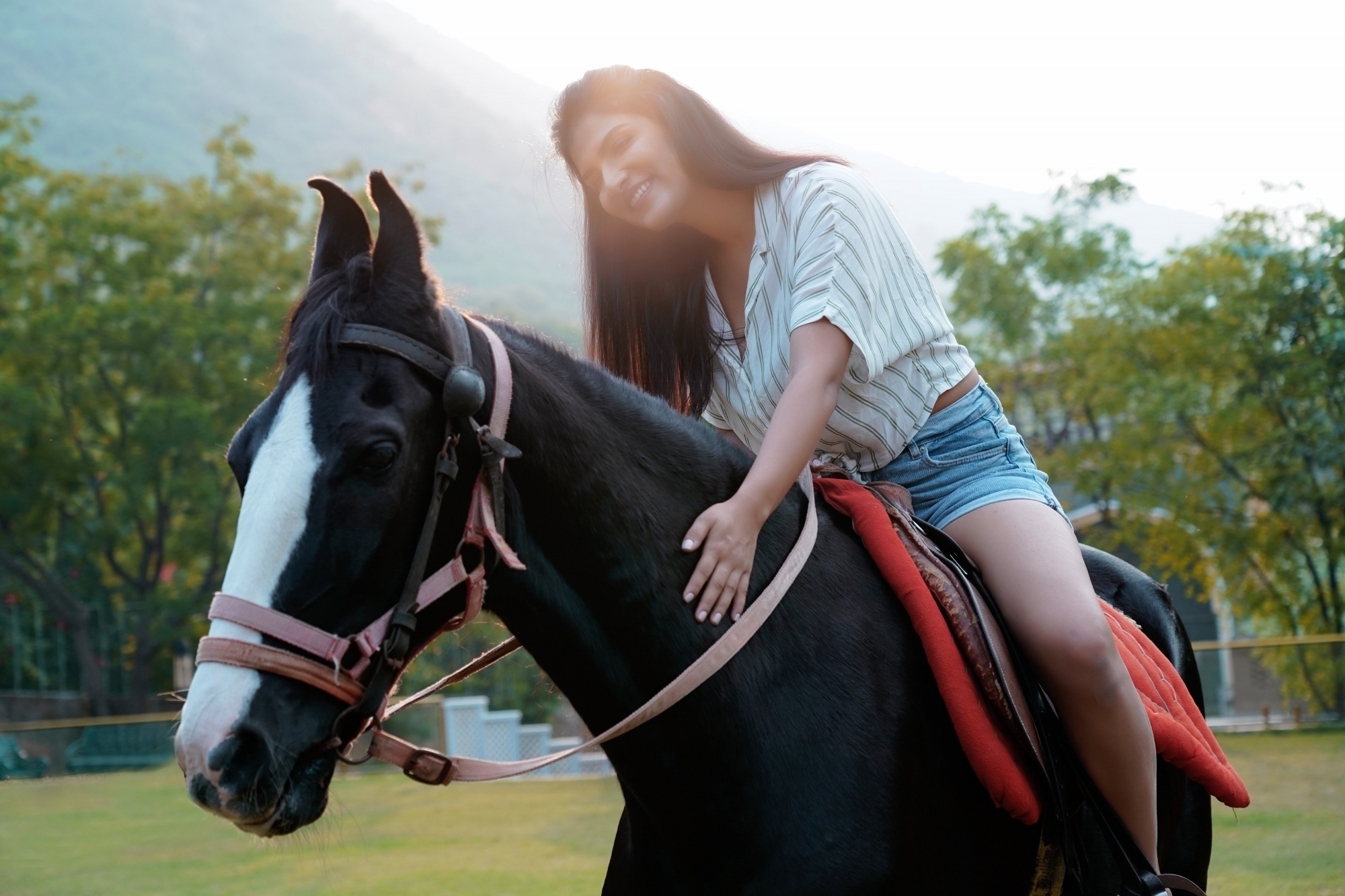 Actress Charu Kashyap enjoys horse riding and doesn't see it as  a "macho sport". She says women riding a horse look sexy and attractive. The actress has taken horse riding training and whenever she gets the time, she rides a horse.
