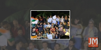 Twitterati at war: #IStandwithAnuragKashyap versus #anuragkashyapisis_terrorist