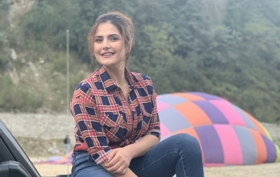 Actress Zareen Khan will be making her debut on TV with the travel show 