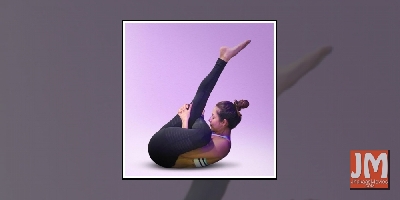 Malaika nails a new yoga posture