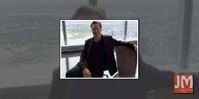 Matthew Perry posts 'Friends' reunion green room pic, deletes it