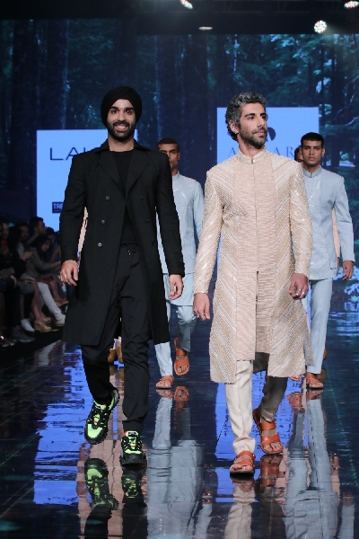Mumbai: Actor Jim Sarbh walks the ramp showcasing an outfit from fashion designer Sahib Bhatia's label Amaare at the Lakme Fashion Week Summer/Resort 2020 grand finale, in Mumbai on Feb 16, 2020. (Photo: IANS)