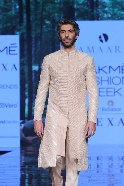 Mumbai: Actor Jim Sarbh walks the ramp showcasing an outfit from fashion designer Sahib Bhatia's label Amaare at the Lakme Fashion Week Summer/Resort 2020 grand finale, in Mumbai on Feb 16, 2020. (Photo: IANS)