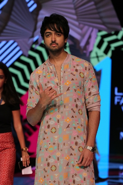 Mumbai: Actor Priyank Sharma walks the ramp on Day 5 of the Lakme Fashion Week Summer/Resort 2020, in Mumbai on Feb 15, 2020. (Photo: IANS)