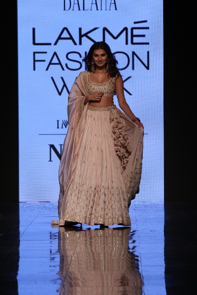 Mumbai: Actress and showstopper Tara Sutaria walks the ramp for fashion designer Punit Balana on Day 5 of the Lakme Fashion Week Summer/Resort 2020, in Mumbai on Feb 15, 2020. (Photo: IANS)