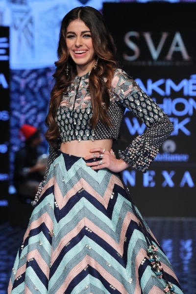 Mumbai: Actress Alaya Furniturewala walks the ramp for fashion designers Sonam & Paras Modi on Day 5 of the Lakme Fashion Week Summer/Resort 2020, in Mumbai on Feb 15, 2020. (Photo: IANS)