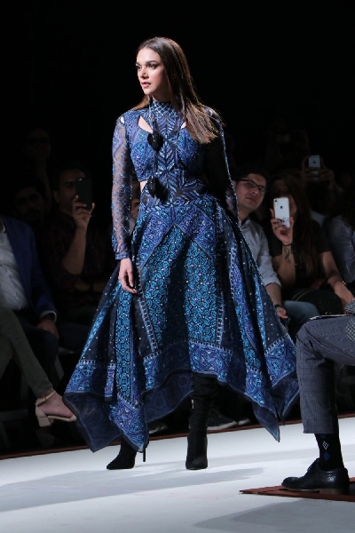 Mumbai: Actress Aditi Rao Hydari walks the ramp in fashion designer Ritu Kumar's creation on Day 3 of the Lakme Fashion Week Summer/Resort 2020, in Mumbai on Feb 13, 2020. (Photo: IANS)