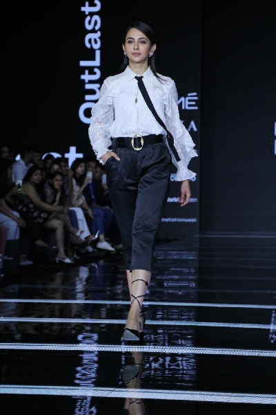 Mumbai: Actress Rakul Preet Singh showcases the creation of Ajio on Day 2 of the Lakme Fashion Week Summer/Resort 2020, in Mumbai on Feb 12, 2020. (Photo: IANS)