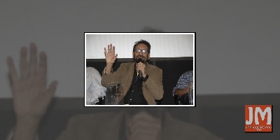 Shekhar Kapur takes a dig on Zafar's 'Mr India' remake