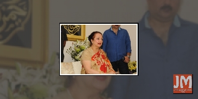 Saira Banu in Mumbai hospital after 'minor heart attack'