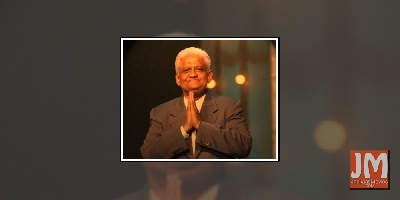 When composer Pyarelal played piano on Maniesh Paul's request