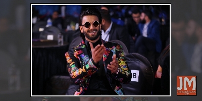 Ranveer Singh's dance tribute to 4 dancing superstars of yesteryears