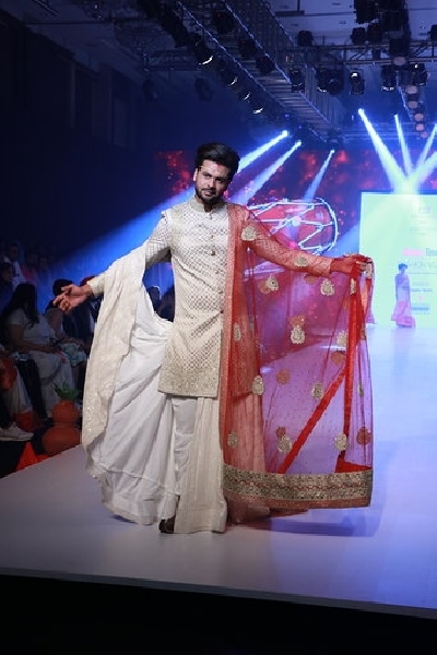 Mumbai: Actor Vishal Aditya Singh showcases the creation of fashion designer Rohit Verma at the Bombay Times Fashion Week in Mumbai on March 13, 2020. (Photo: IANS)