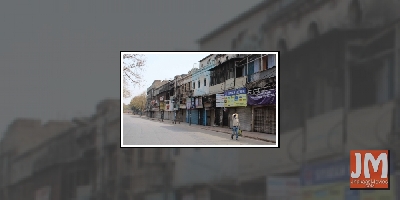 'Radio active' during lockdown: RJs work from home