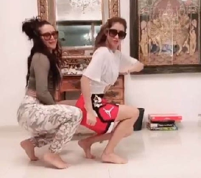 Actor Tiger Shroff's sister Krishna along with actress Disha Patani are getting bored at home -- at least that's what they have expressed through there latest funny "bored in a house" video. To kill their boredom, Disha and Krishna have made a Tik Tok video. The two were seen dancing to the tunes of an amusing track "I'm bored in a house".