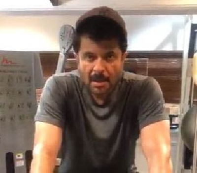 The outbreak of coronavirus has put a halt on normal lives of all people, but it has not stopped actor Anil Kapoor from working out! Anil on Tuesday took to Twitter, where he shared a video of him exercising indoors.