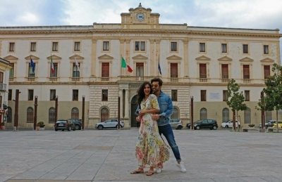 Himansh Kohli in video of Shahid Mallya, Asees Kaur