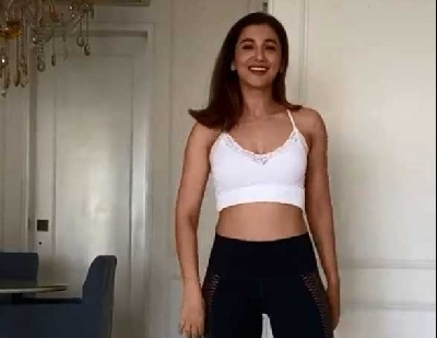 Gauhar Khan shakes a leg on Badshah's 'Genda Phool'.