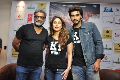 Actors Kareena Kapoor and Arjun Kapoor with filmmaker R Balki. (Photo: IANS)