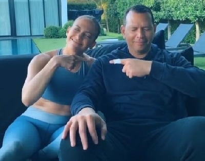 Jennifer Lopez, Alex Rodriguez get VIP access to gym closed to public.