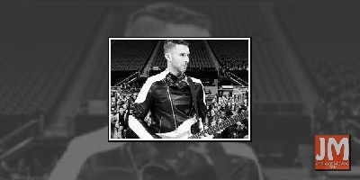 Adam Levine denies pregnancy rumours