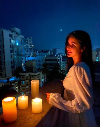 B-Town switches off and lights up to thank Corona Warriors.