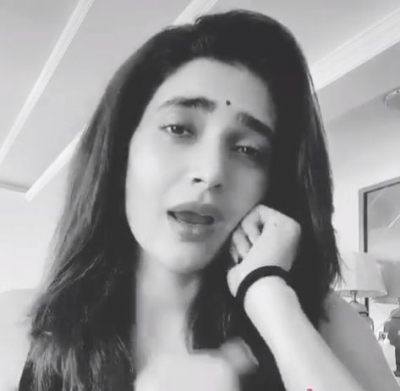 KKarishma Tanna has become 