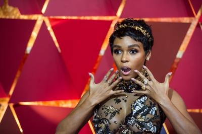 Los Angeles, April 9 (IANS) After its 2018 debut season starring Julia Roberts, the web series 