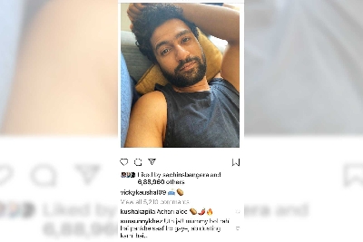 Vicky Kaushal's lazy selfie draws hilarious response from brother Sunny.
