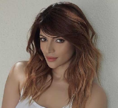 Lockdown diaries: Shama Sikander learns mother's recipe.