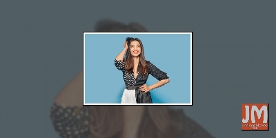 Radhika Apte, Vikrant Massey get together for '#AageKiSoch'