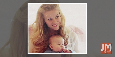 Reese Witherspoon opens up on battle with postpartum depression