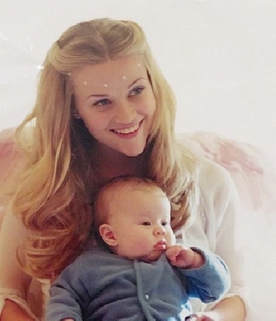 Reese Witherspoon shares her battle with postpartum depression.