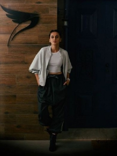 Tom Hanks, Rita Wilson offer blood to help develop vaccine for coronavirus.